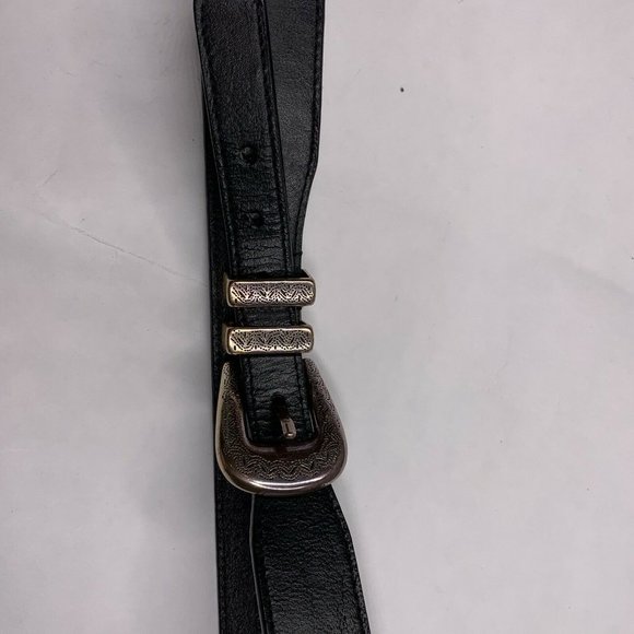 Vtg Western Style Engraved Silver Detail Belt - Picture 2 of 7